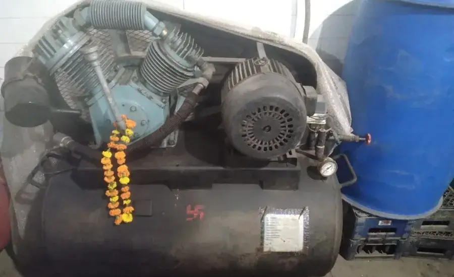 ATS 200 Industrial Compressor front view – SurplusPack