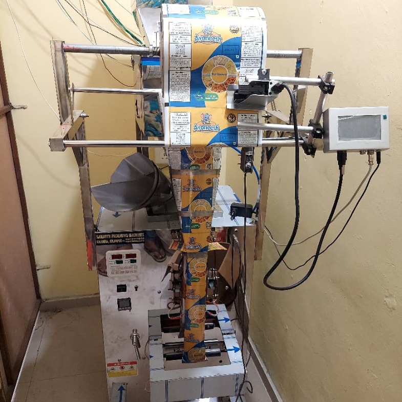 Automatic Pouch Packing Machine